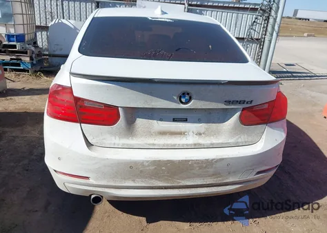 2015 BMW 328D из США, поврежденный, VIN WBA3D3C57FK157853